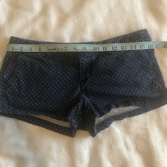 American Eagle Navy & White Polka Dot Shorts - Picture 4 of 6